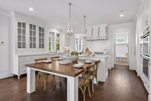 4240 Sidell Trail, Edina, MN 55416