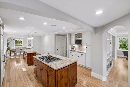 2526 Crosby Road, Wayzata, MN 55391