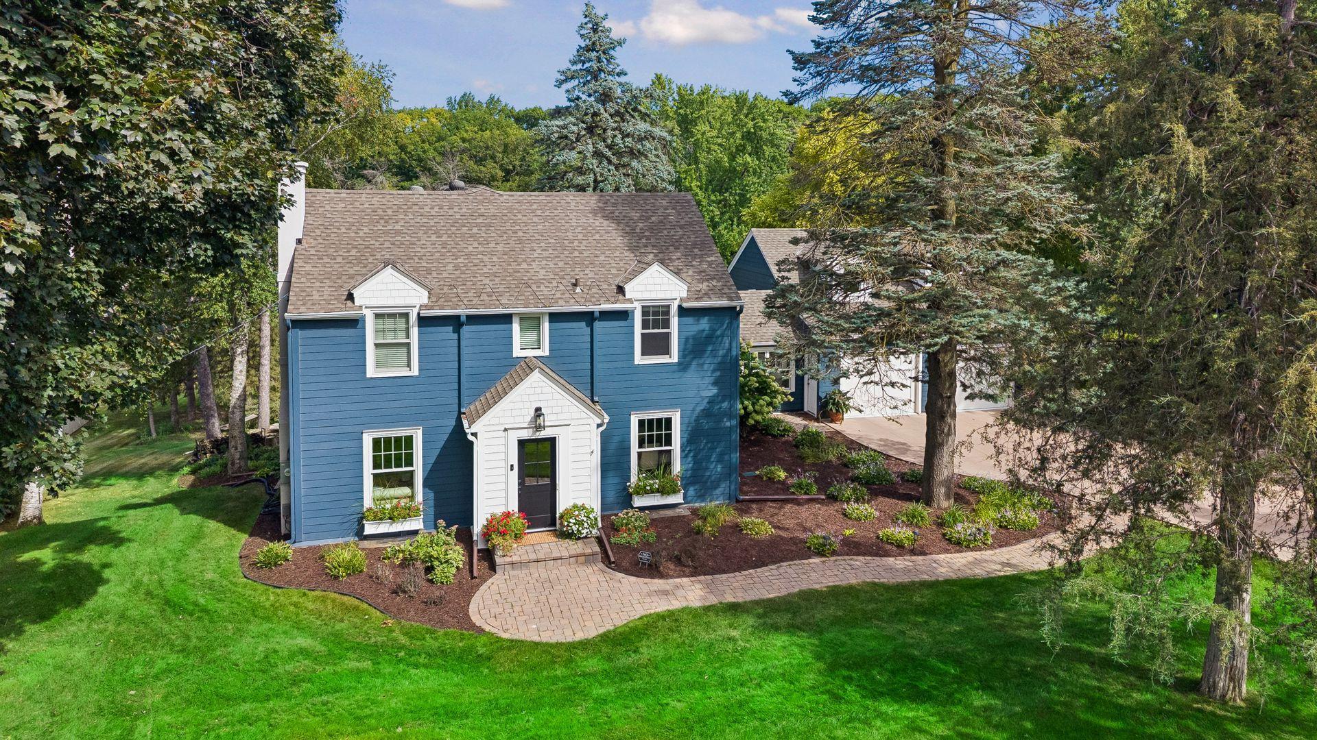 Property photo for 2526 Crosby Road, Wayzata, MN 55391