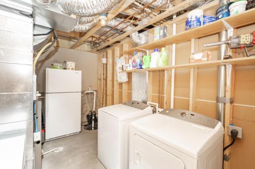 Laundry/Utilities