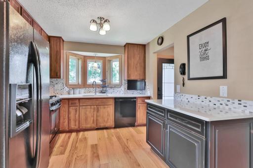 9784 Hamlet Avenue S, Cottage Grove, MN 55016