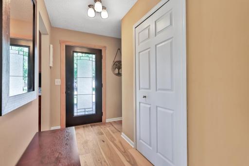 9784 Hamlet Avenue S, Cottage Grove, MN 55016