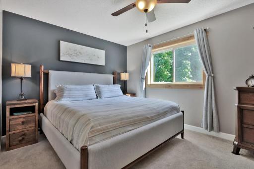 9784 Hamlet Avenue S, Cottage Grove, MN 55016