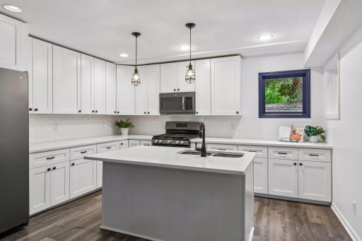 115 Spruce Street, Mahtomedi, MN 55115