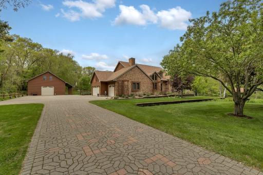 cobblestone driveway with off street parking
