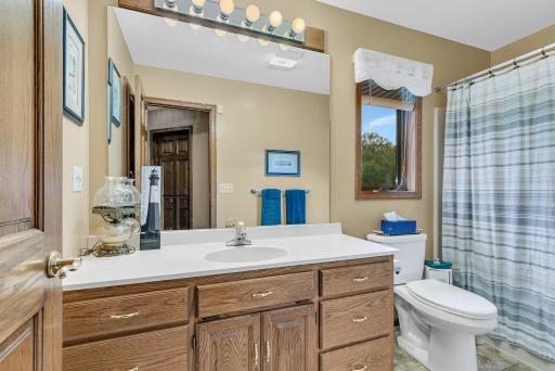 upstairs full bathroom