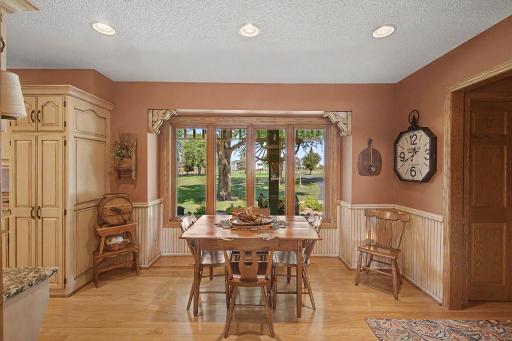 Corbels in bump out window stay