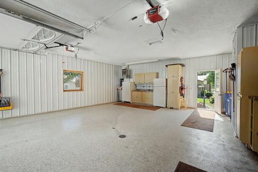 22.11x26.7 Over sized two car attached garage