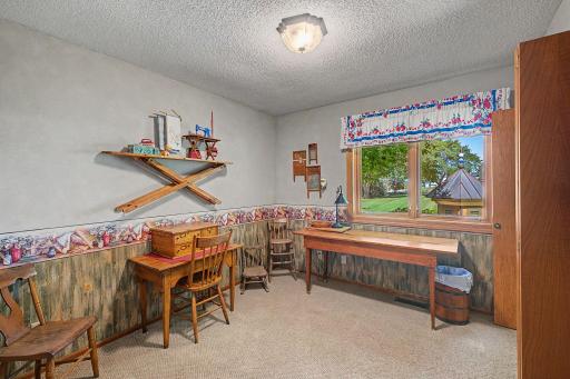 3rd bedroom/laundry/office/flex room