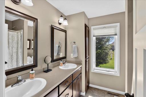 Dual Sinks Make Busy Mornings Easier