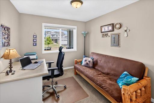 A Flexible Third Bedroom Easily Becomes a Home Office