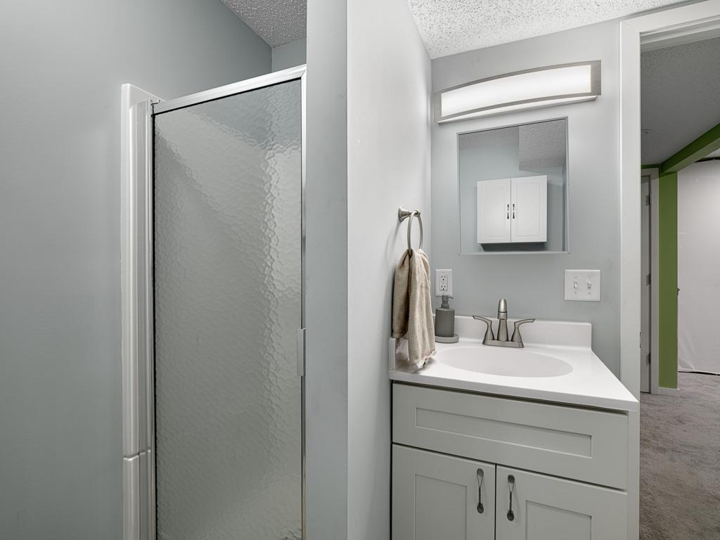 15 - Bathroom & Laundry.jpg