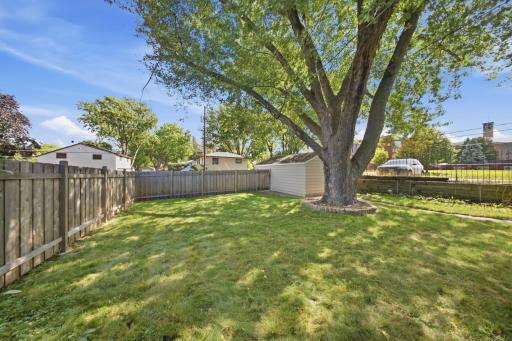 1446 Dale Street N, Saint Paul, MN 55117