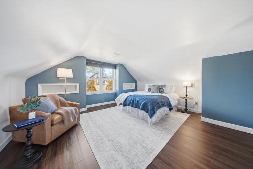 1446 Dale Street N, Saint Paul, MN 55117