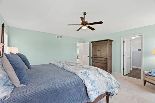 13273 Carlingford Lane, Rosemount, MN 55068