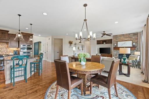 13273 Carlingford Lane, Rosemount, MN 55068