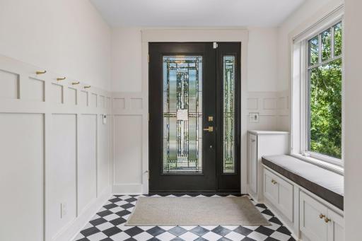 2835 James Avenue S, Minneapolis, MN 55408