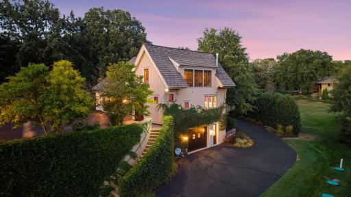 Attached, detached, upper, and lower garage spaces offer exceptional versatility.