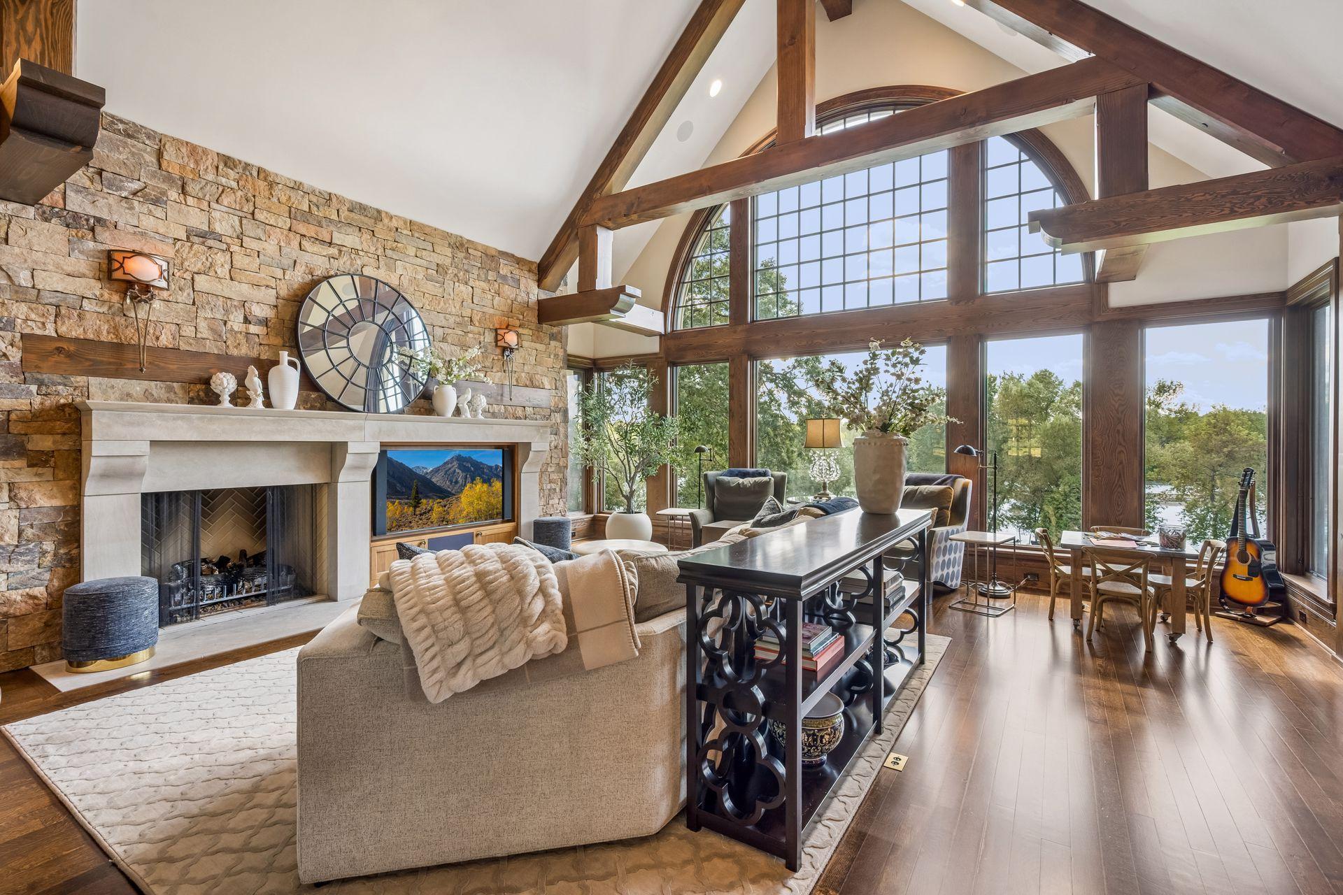 Sophisticated yet remarkably inviting, the great room was designed for both gathering and everyday living.