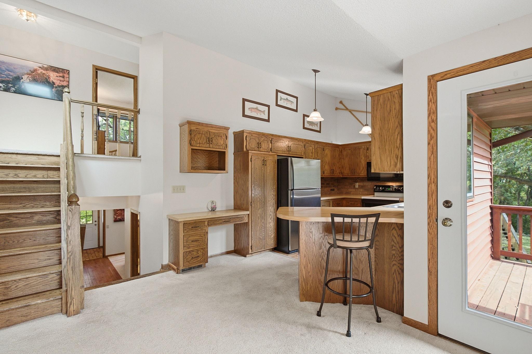 87-web-or-mls-948_Waterford_Dr_Eagan_MN_087.jpg
