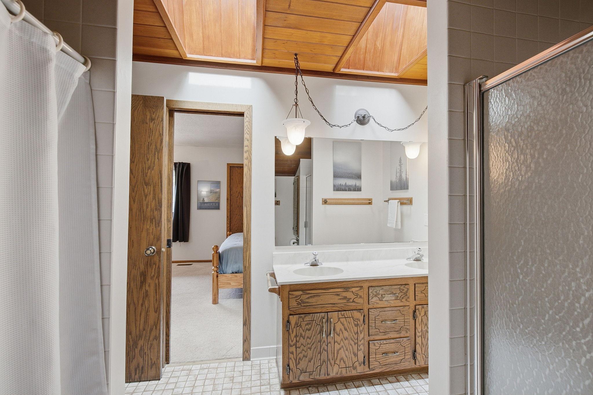 103-web-or-mls-948_Waterford_Dr_Eagan_MN_103.jpg