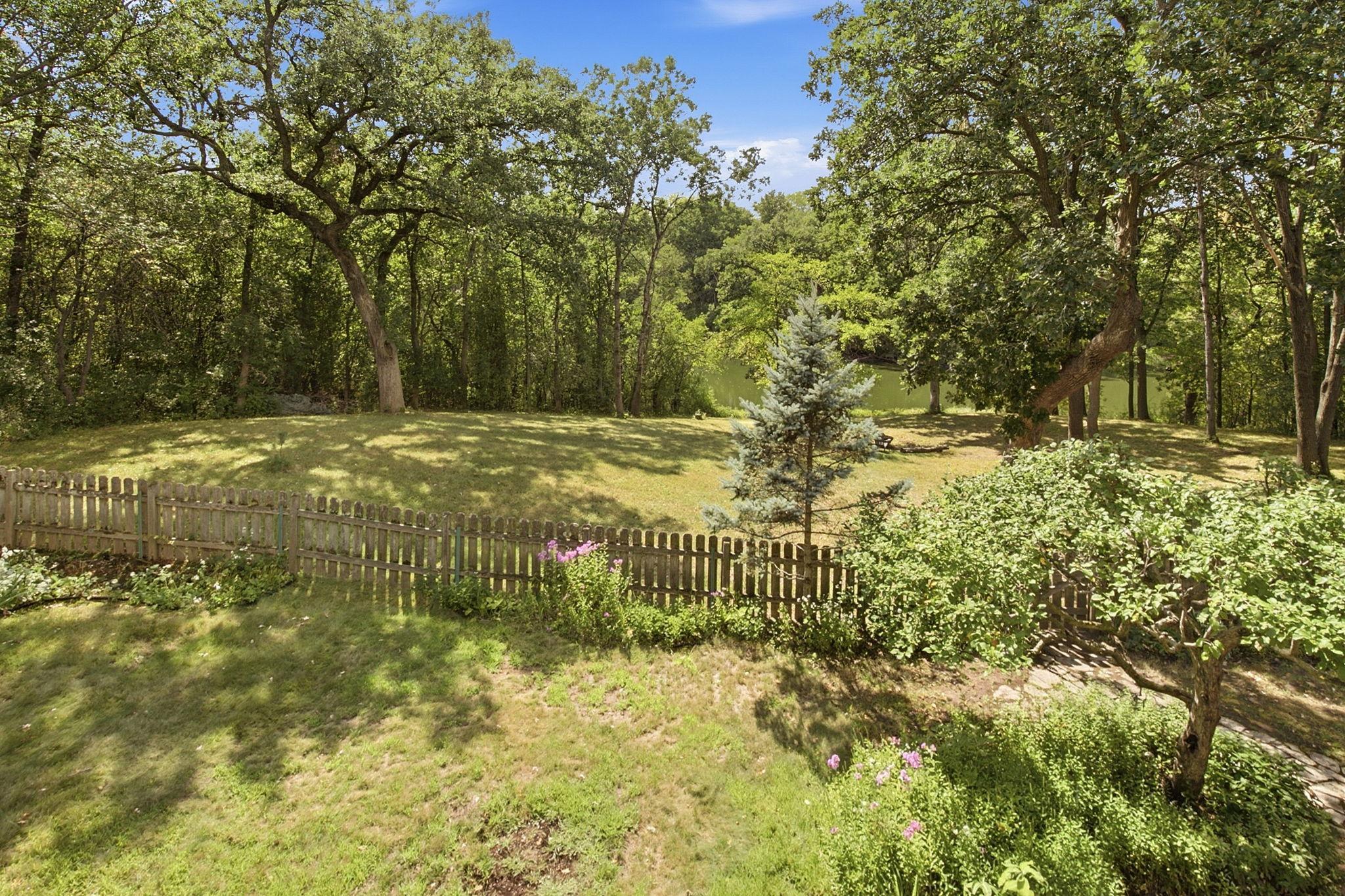 59-web-or-mls-948_Waterford_Dr_Eagan_MN_059.jpg