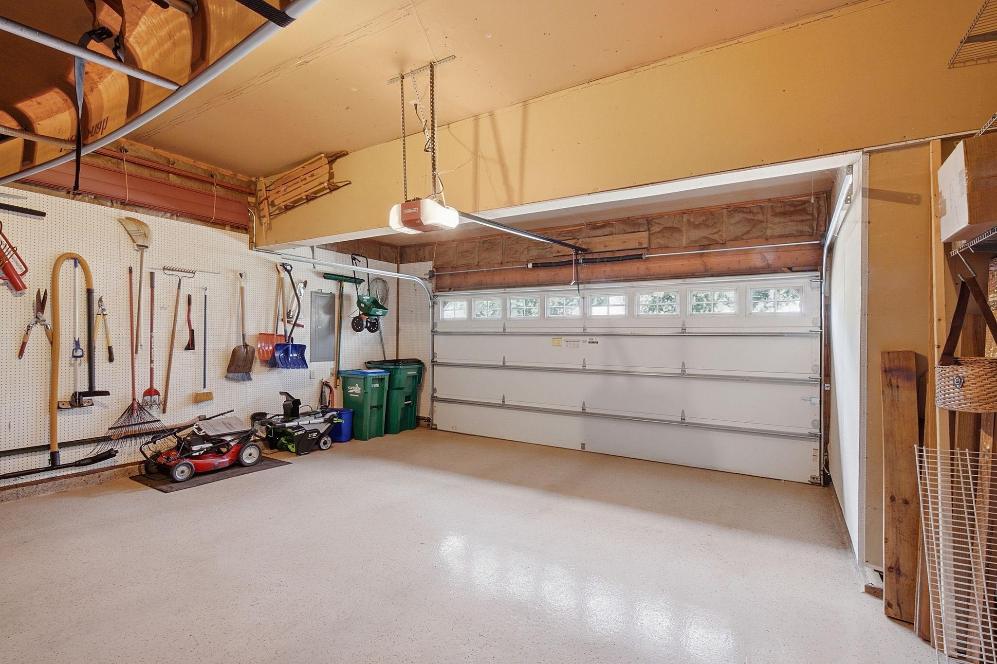 60-web-or-mls-948_Waterford_Dr_Eagan_MN_060.jpg