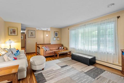 2313 114th Street E, Burnsville, MN 55337