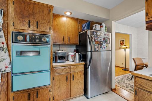 2313 114th Street E, Burnsville, MN 55337