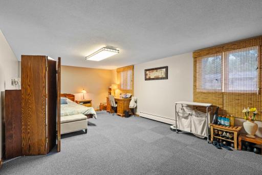 2313 114th Street E, Burnsville, MN 55337