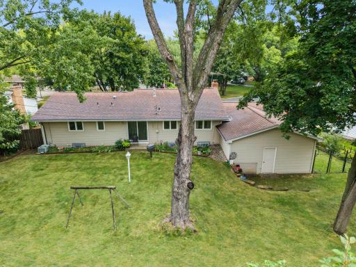 2313 114th Street E, Burnsville, MN 55337