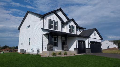 (Photo is of the actual home.)