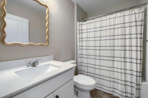 8154 182nd street W - Web Quality - 029 - 29 Bathroom.jpg