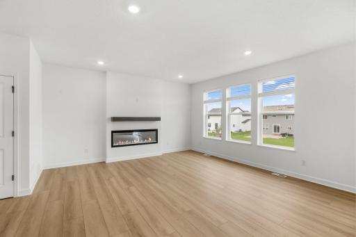 The Great Room is a spacious retreat that acts as a natural gathering space at the heart of the home. Itâs complemented by an open-concept layout to promote seamless living and entertainment.