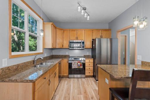 The kitchen is ready for both weeknight dinners and weekend hosting!