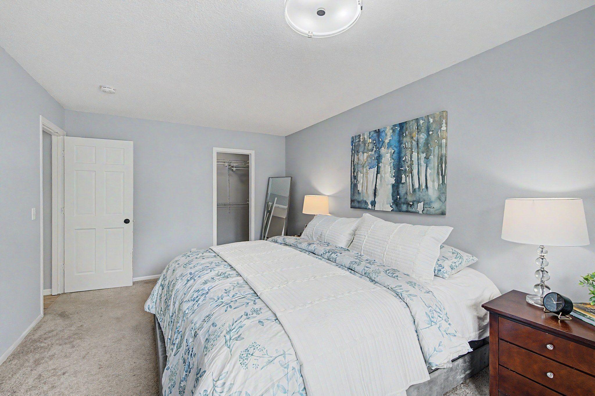 22-web-or-mls-9979_105th_Place_North_15_mls (2).jpg