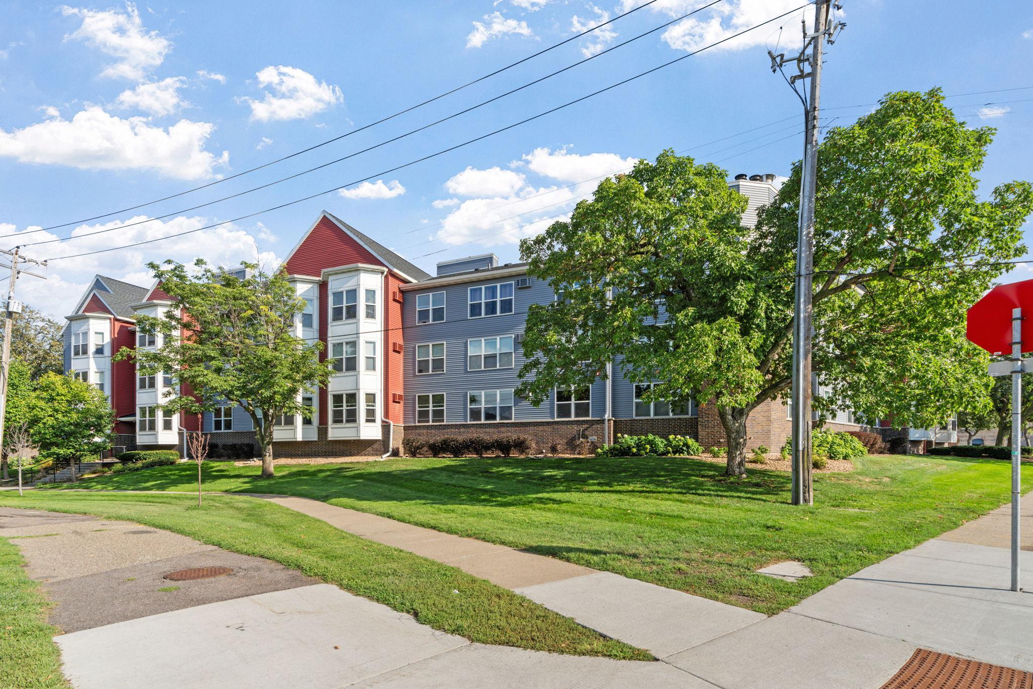 Prime Northeast Minneapolis location! This highly sought-after top-floor corner condo offers privacy, abundant natural light, and desirable location in a high demand area