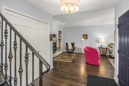 719 Summit Avenue, Saint Paul, MN 55105