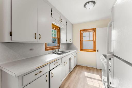 2849 Jersey Avenue S, Saint Louis Park, MN 55426