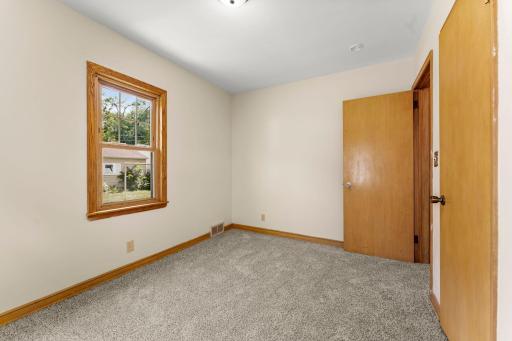 2849 Jersey Avenue S, Saint Louis Park, MN 55426
