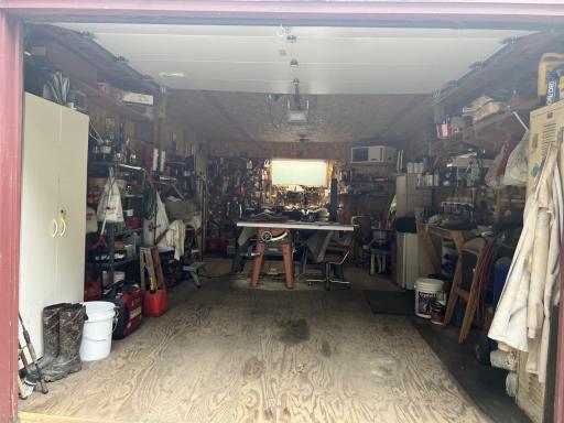Heated work shop
