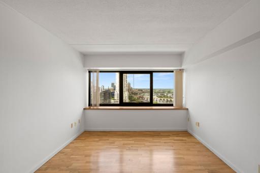 1920 S 1st Street, 2103, Minneapolis, MN 55454