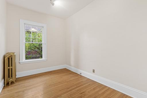 2150 Knapp Street-15.jpg