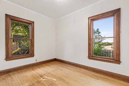 2150 Knapp Street-16.jpg
