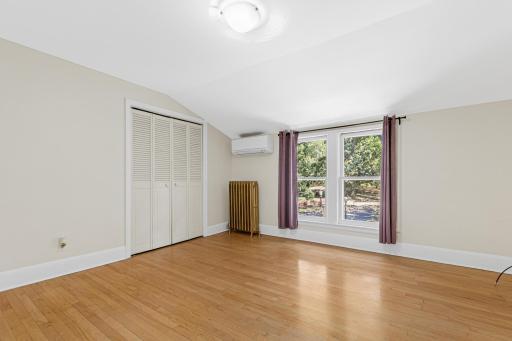 2150 Knapp Street-22.jpg