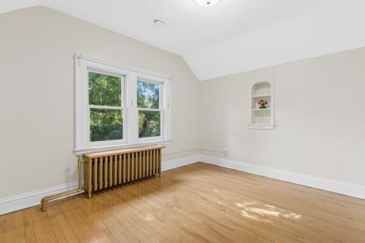 2150 Knapp Street-24.jpg