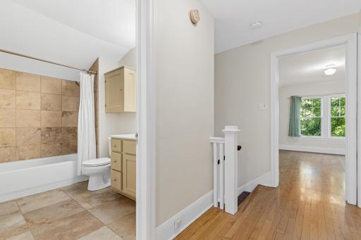 2150 Knapp Street-26.jpg