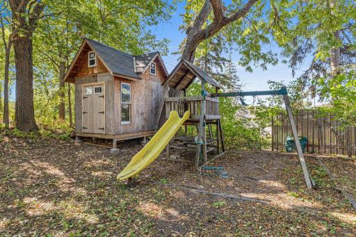2150 Knapp Street-36.jpg