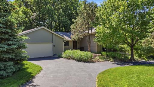 3610 Evergreen Lane N, Plymouth, MN 55441