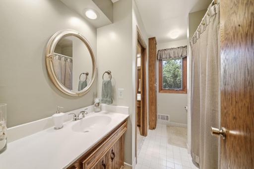3610 Evergreen Lane N, Plymouth, MN 55441